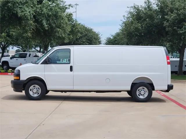 2025 Chevrolet Express Cargo Van RWD 2500 Extended Wheelbase WT