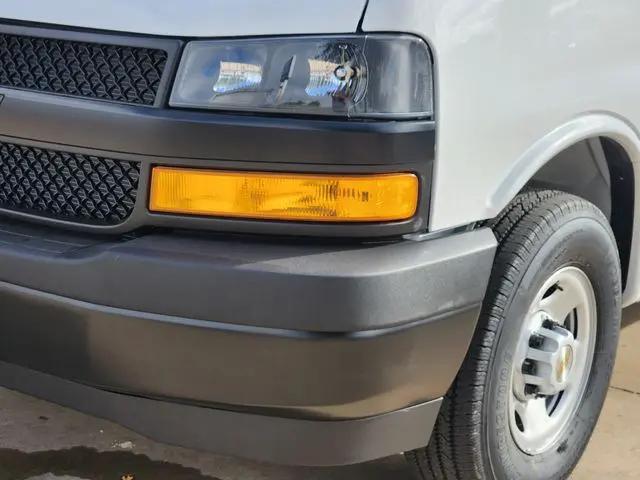 2025 Chevrolet Express Cargo Van RWD 2500 Extended Wheelbase WT