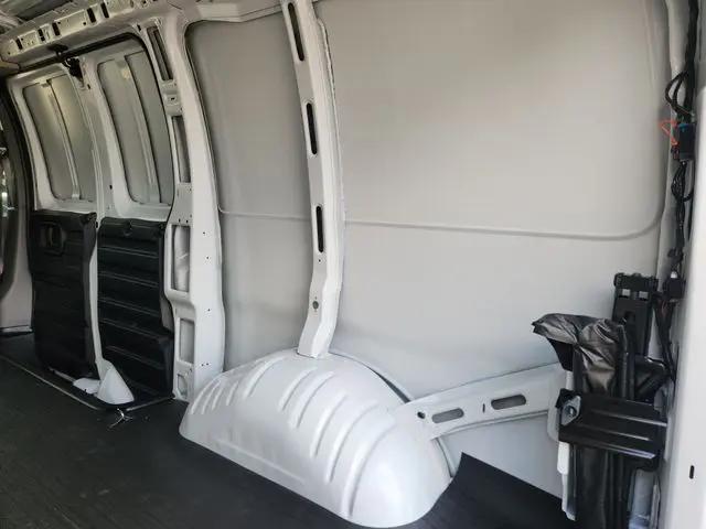 2025 Chevrolet Express Cargo Van RWD 2500 Extended Wheelbase WT
