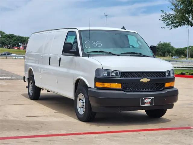 2025 Chevrolet Express Cargo Van RWD 2500 Extended Wheelbase WT