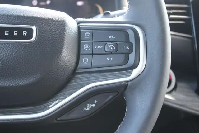 2022 Jeep Wagoneer Series III 4x4