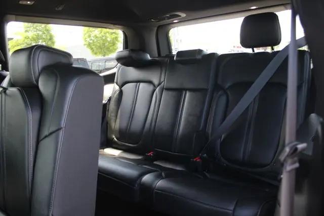 2022 Jeep Wagoneer Series III 4x4