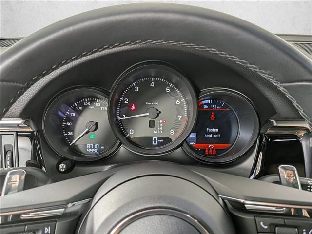 2026 Porsche Macan AWD