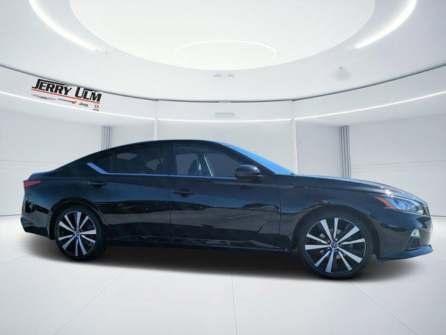 2022 Nissan Altima SR FWD