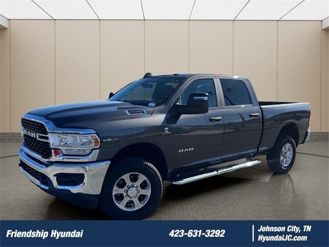 2024 RAM 2500 Big Horn Crew Cab 4x4 64 Box 2024 RAM 2500 Big Horn Crew Cab 4x4 64 Box