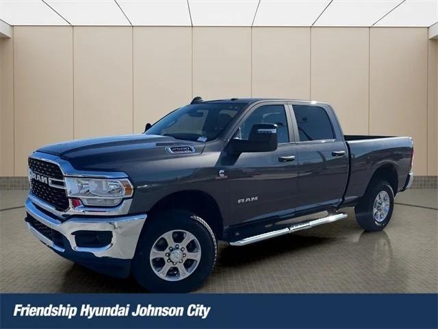 2024 RAM 2500 Big Horn Crew Cab 4x4 64 Box 2024 RAM 2500 Big Horn Crew Cab 4x4 64 Box