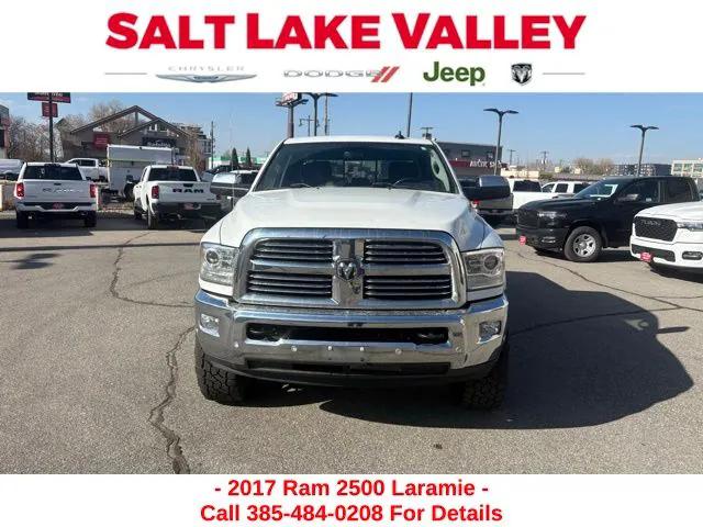 2017 RAM 2500 Laramie Crew Cab 4x4 64 Box 2017 RAM 2500 Laramie Crew Cab 4x4 64 Box