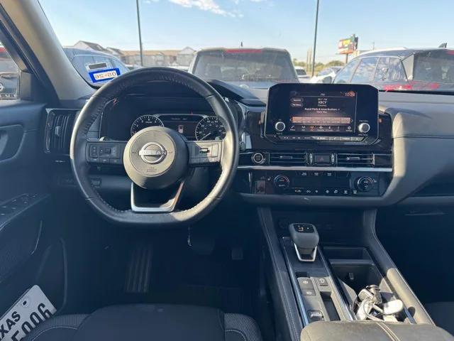 2024 Nissan Pathfinder SV FWD