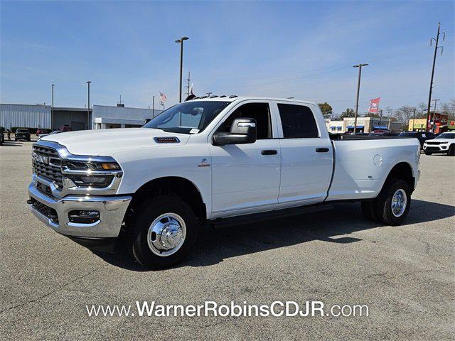 2026 RAM Ram 3500 RAM 3500 TRADESMAN CREW CAB 4X4 8 BOX