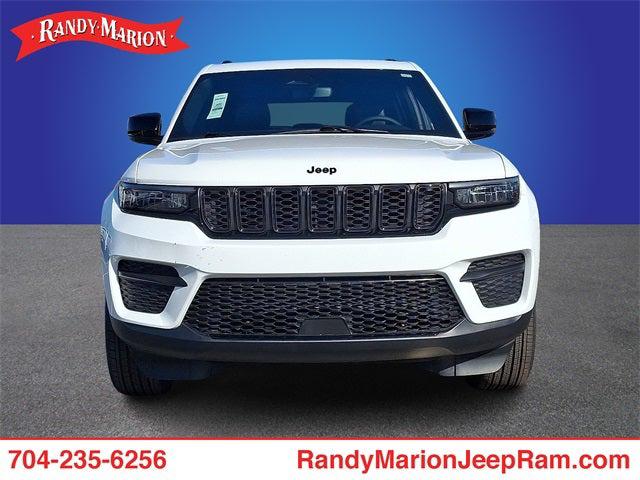 2024 Jeep Grand Cherokee Altitude 4x4 2024 Jeep Grand Cherokee Altitude 4x4