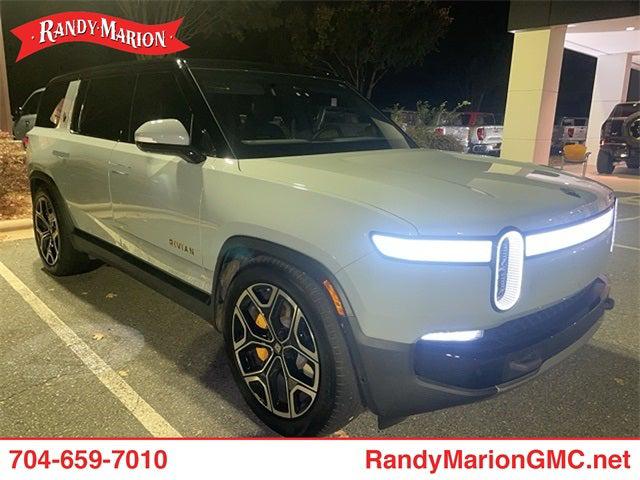 2023 Rivian R1S Adventure 2023 Rivian R1S Adventure