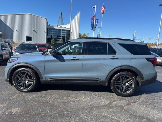 2025 Ford Explorer ST 2025 Ford Explorer ST