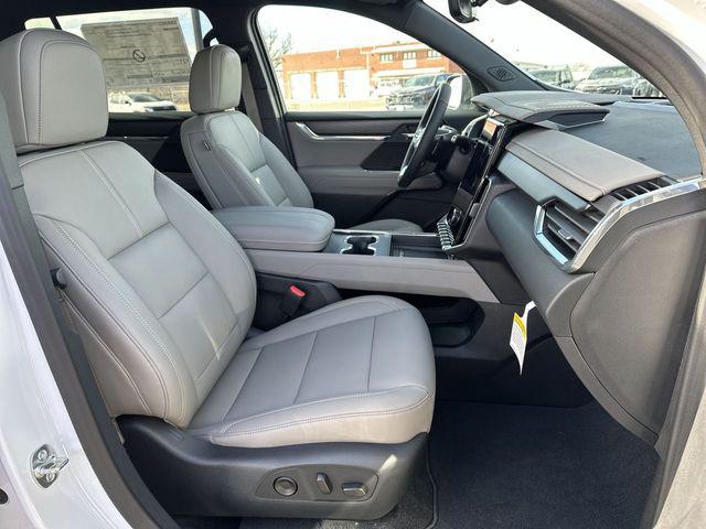 2026 GMC Acadia Elevation AWD