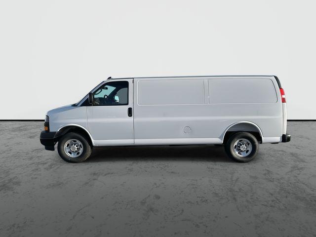 2025 Chevrolet Express Cargo Van RWD 3500 Extended Wheelbase WT