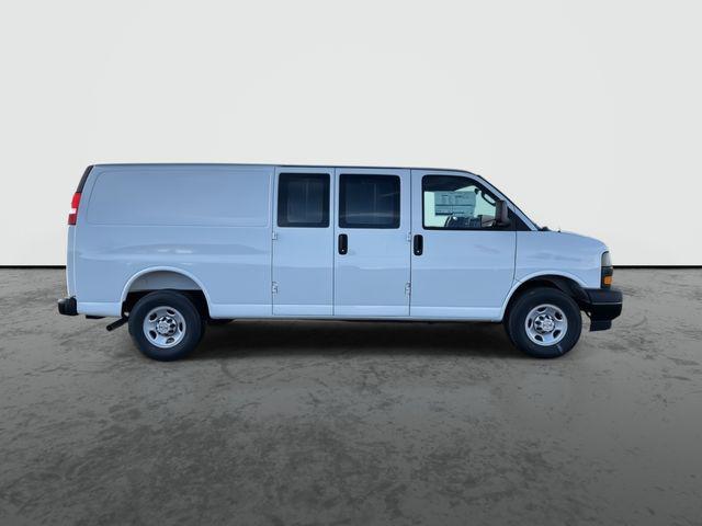 2025 Chevrolet Express Cargo Van RWD 3500 Extended Wheelbase WT