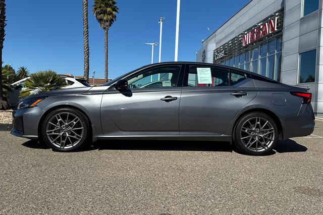 2023 Nissan Altima SR VC-Turbo FWD