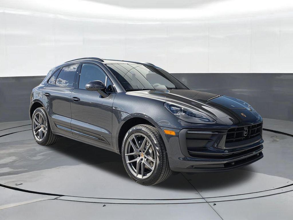 2026 Porsche Macan Base - Photo 6