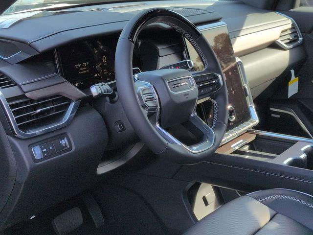 2026 GMC Acadia Denali FWD