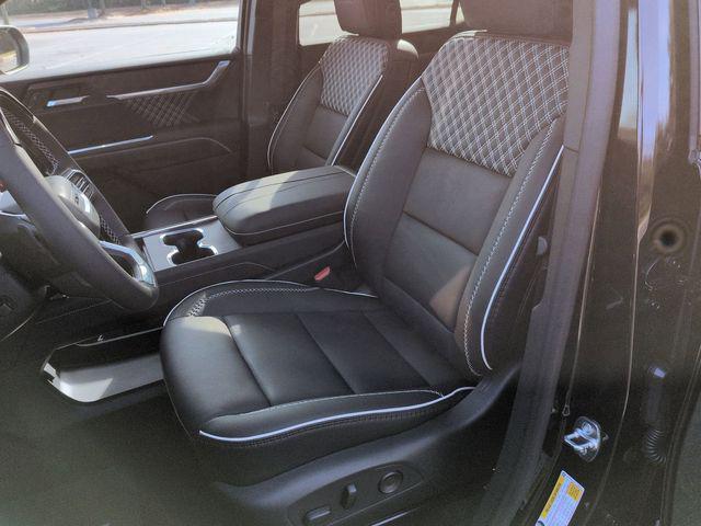 2026 GMC Acadia Denali FWD