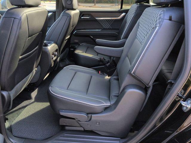 2026 GMC Acadia Denali FWD