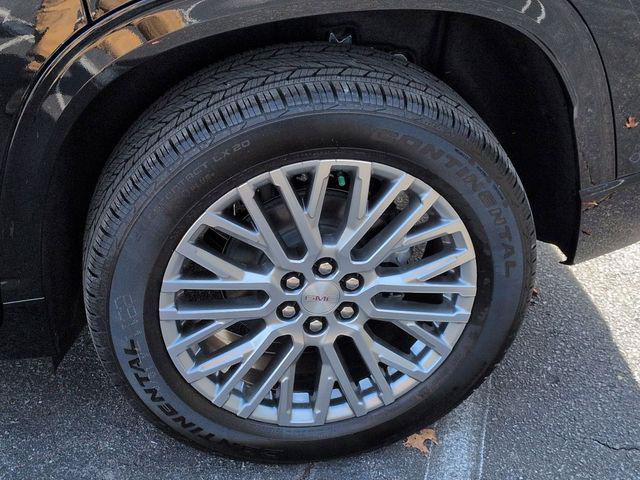 2026 GMC Acadia Denali FWD