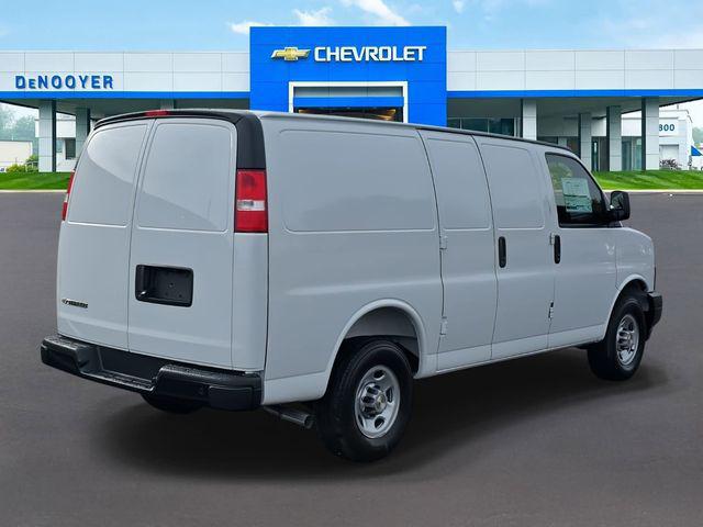 2025 Chevrolet Express Cargo Van RWD 2500 Regular Wheelbase WT