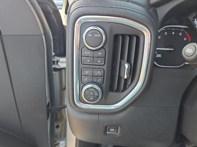 2022 GMC Sierra 1500 Limited 4WD Crew Cab Short Box SLT