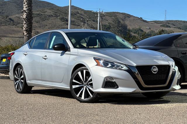 2021 Nissan Altima SR FWD