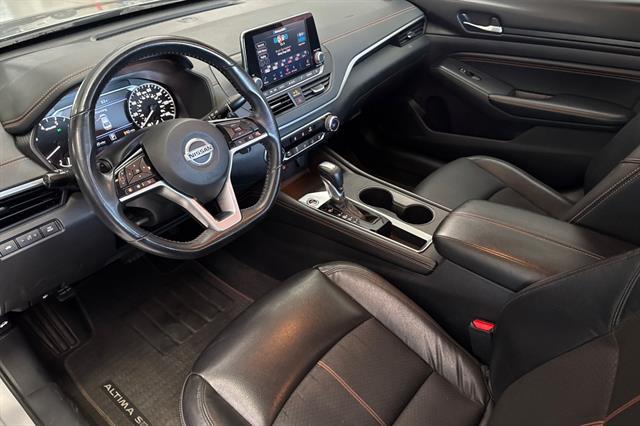 2021 Nissan Altima SR FWD