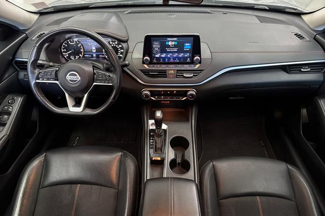 2021 Nissan Altima SR FWD