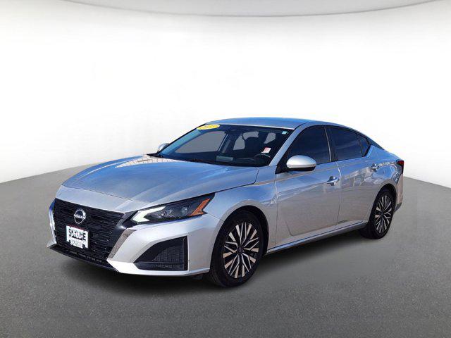 2023 Nissan Altima SV FWD