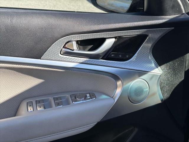 2023 Genesis G70 2.0T AWD