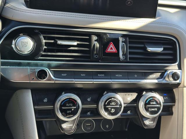 2023 Genesis G70 2.0T AWD