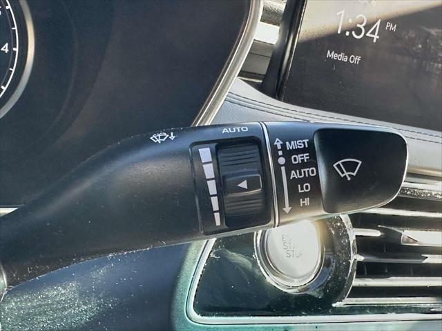 2023 Genesis G70 2.0T AWD