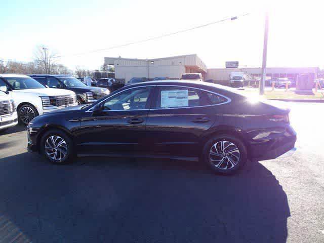 2026 Hyundai Sonata Hybrid Blue