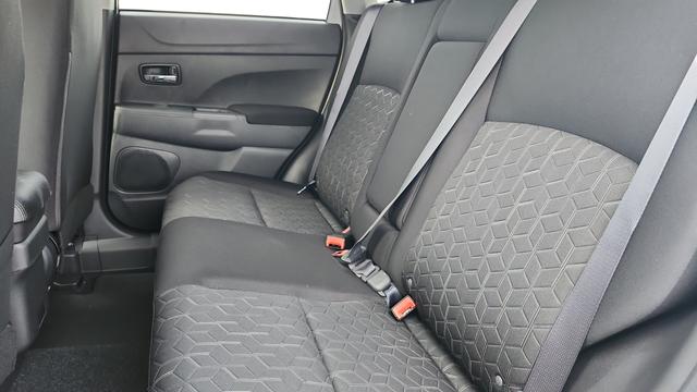 2026 Mitsubishi Outlander Sport 2.0 ES