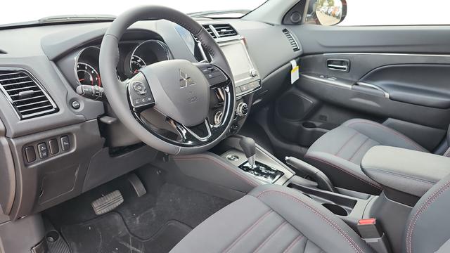 2026 Mitsubishi Outlander Sport 2.0 SE