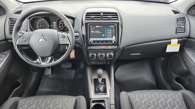 2026 Mitsubishi Outlander Sport 2.0 LE