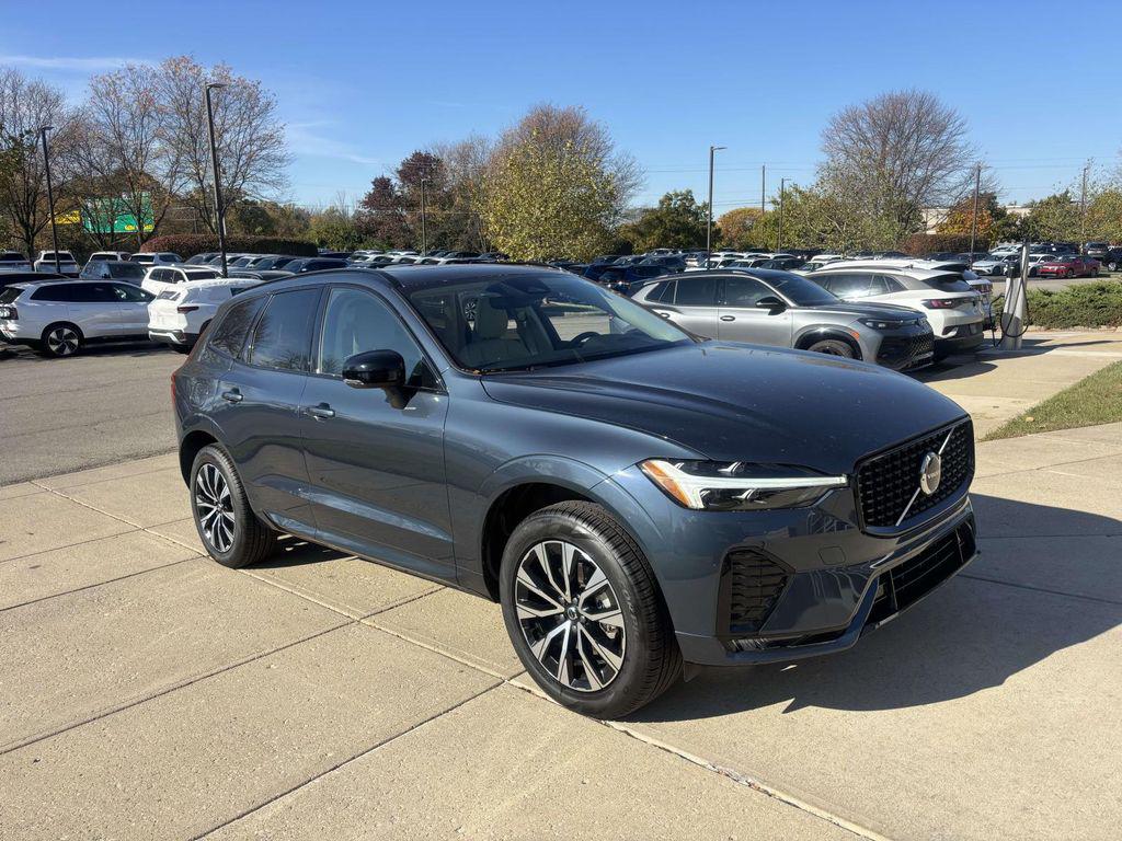 /2025 Volvo XC60
