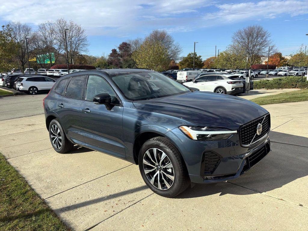 /2025 Volvo XC60