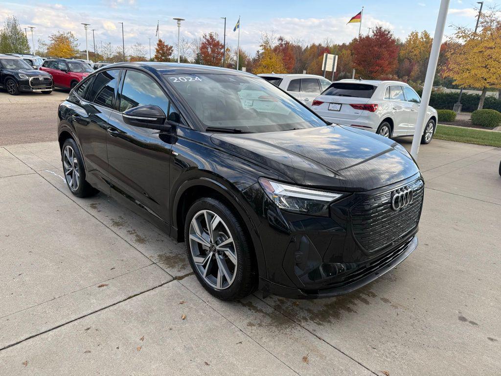 /2024 Audi Q4-SPORTBACK E-TRON