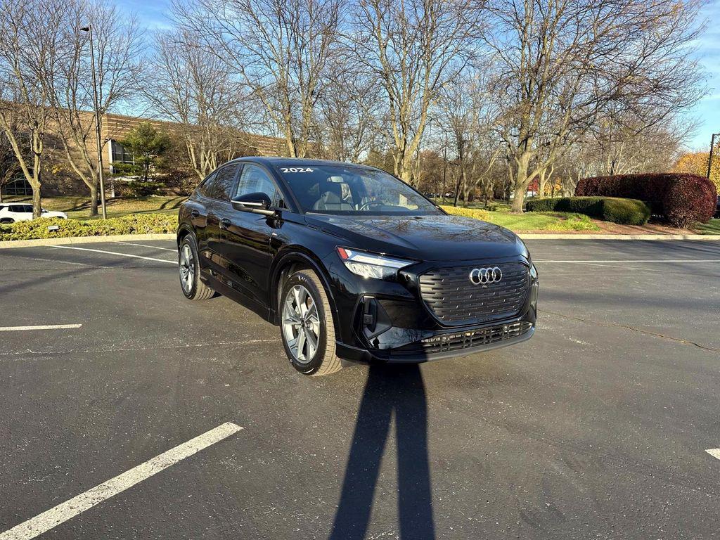 /2024 Audi Q4-SPORTBACK E-TRON