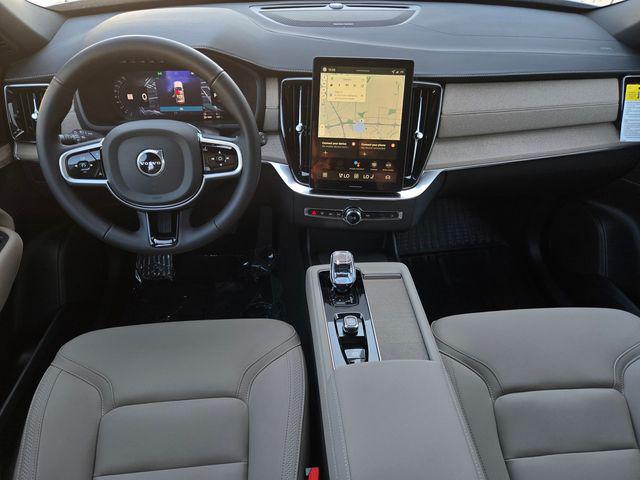 2026 Volvo XC90 Plug-In Hybrid Plus, T8 AWD, Electric/Gasoline, Bright, 7 Seats