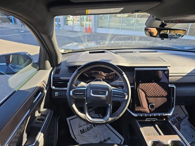 2026 GMC Acadia Denali AWD