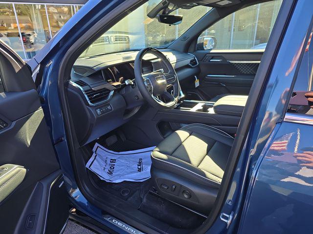 2026 GMC Acadia Denali AWD