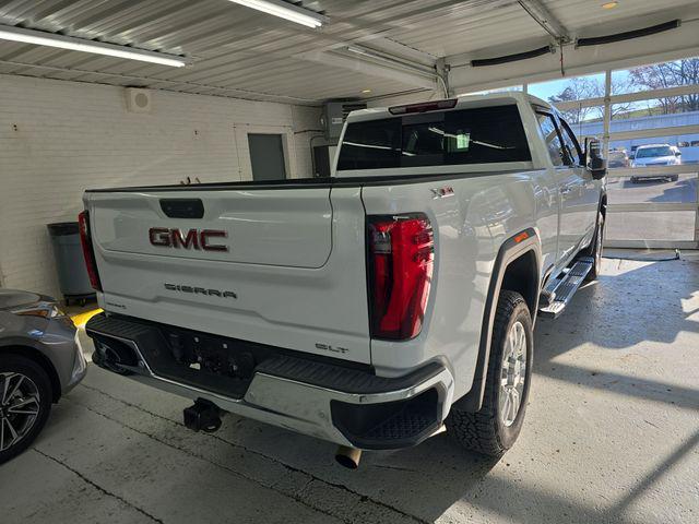 2024 GMC Sierra 2500HD 4WD Crew Cab Standard Bed SLT