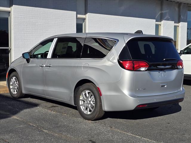 2026 Chrysler Voyager LX