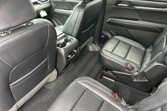2026 GMC Acadia Elevation FWD