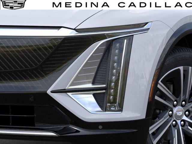 2026 Cadillac iQ Luxury AWD