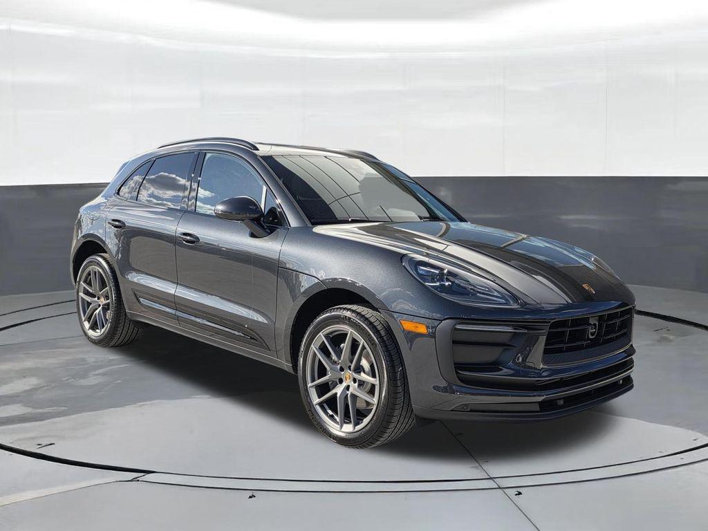 2026 Porsche Macan Base - Photo 6